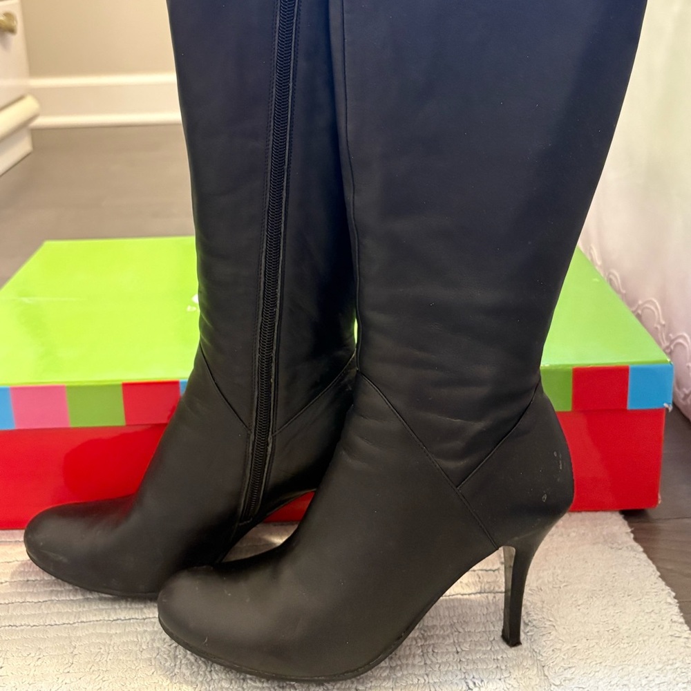 Charles David Black Knee-High Heeled Boots - 8